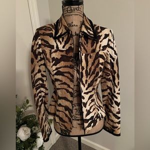 Maggie London leopard print jacket size 4